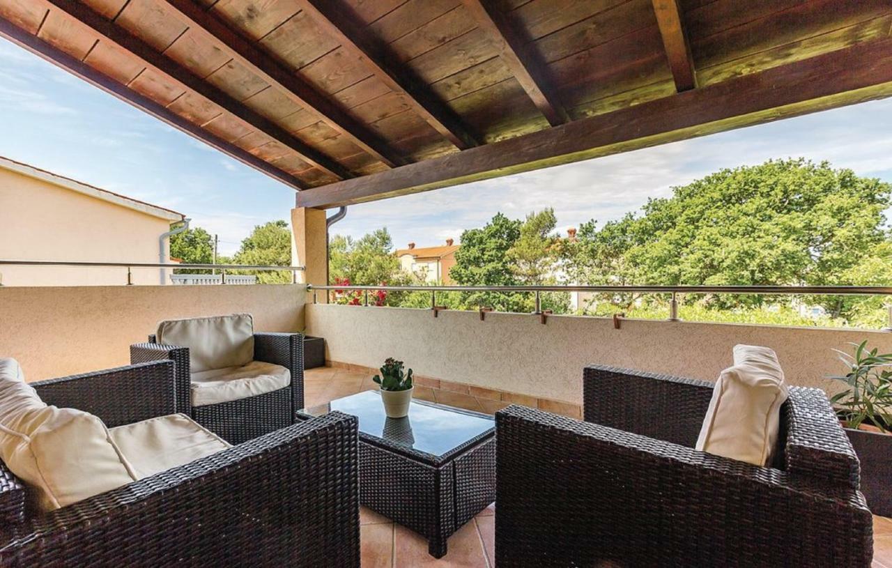 Holiday House Barbara Медулин Экстерьер фото